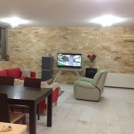 Deluxe Penthouse 3 Bedroom شقة *